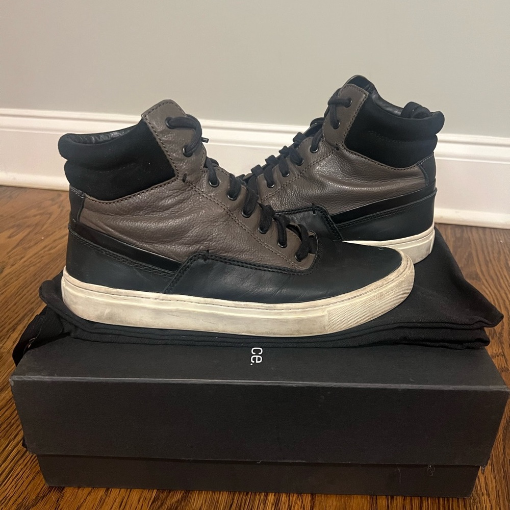 Vince Women’s Newman Hightop Leather and Suede Sneaker in Black and Umber size 8